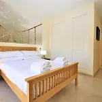 Angelika Apartmán Estepona